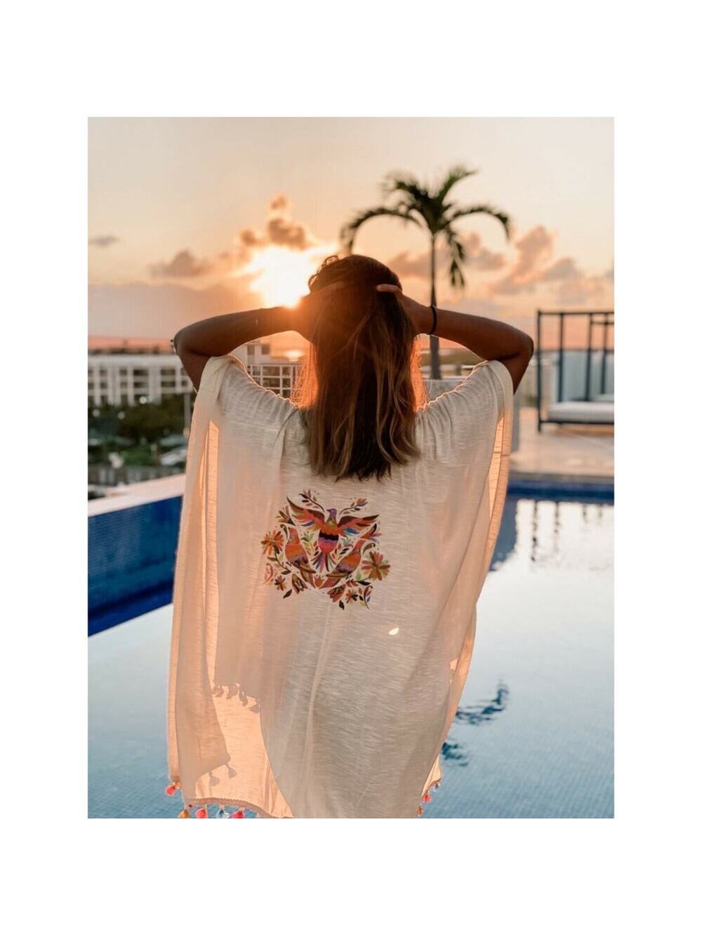 BEACH COVER UP KIMONO T. ZOVICH Otomi Graphic Shawl Natural Print Ruana Bohemian